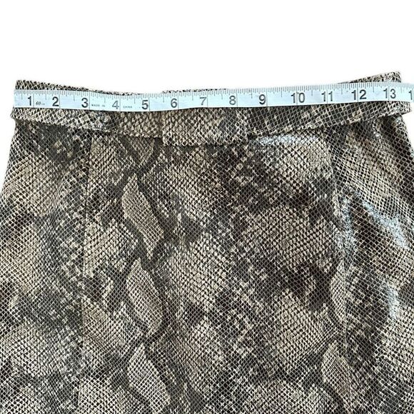 Zara Faux Leather Skirt Hogh Rise Snakeskin Front Button Neutral Tan Brown Belte - Picture 6 of 7
